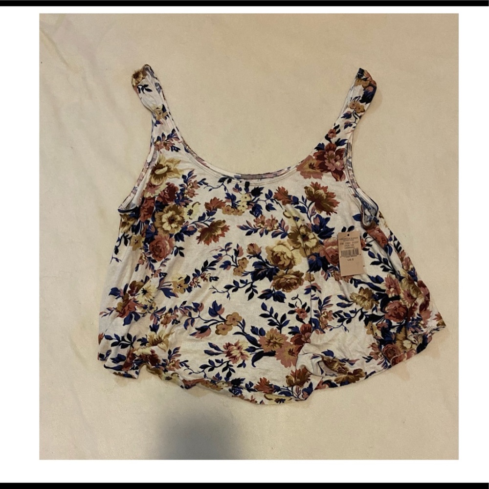American eagle flowy crop tank top